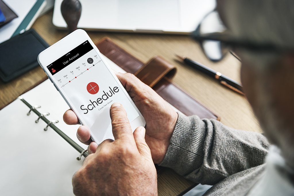 Why Timing Matters when Sending Scheduled Information to Guests